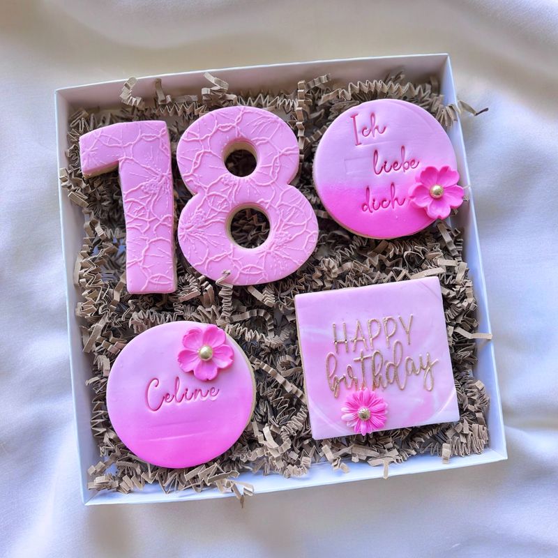 Biscuit Birthday Box