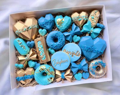 Mixed Box Large