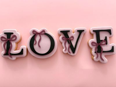 LOVE 