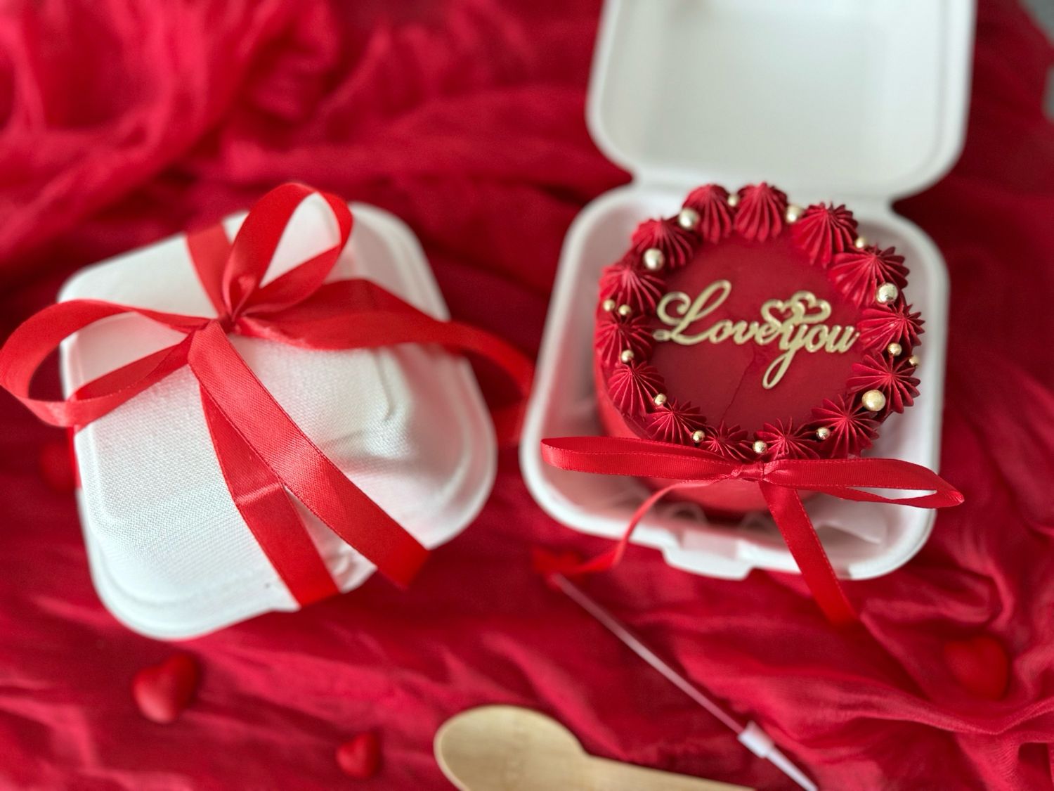 V-Day Bento cake 1