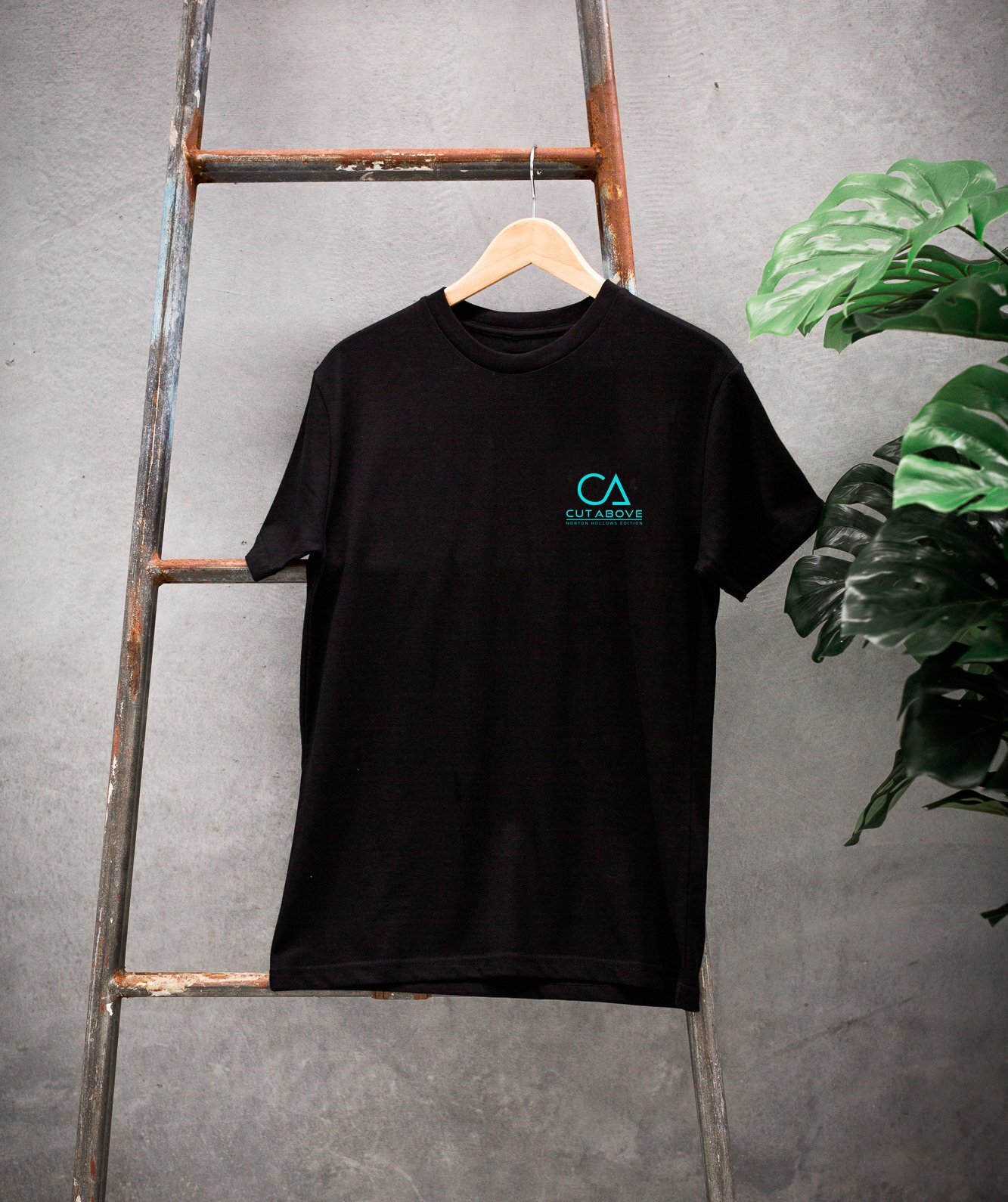 Men's Classic T-shirt  |  Norton Hollows