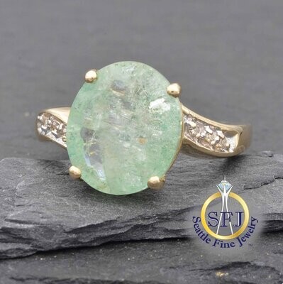 Large 3 Carat Emerald and Diamond Ring. Solid 14K Yellow Gold