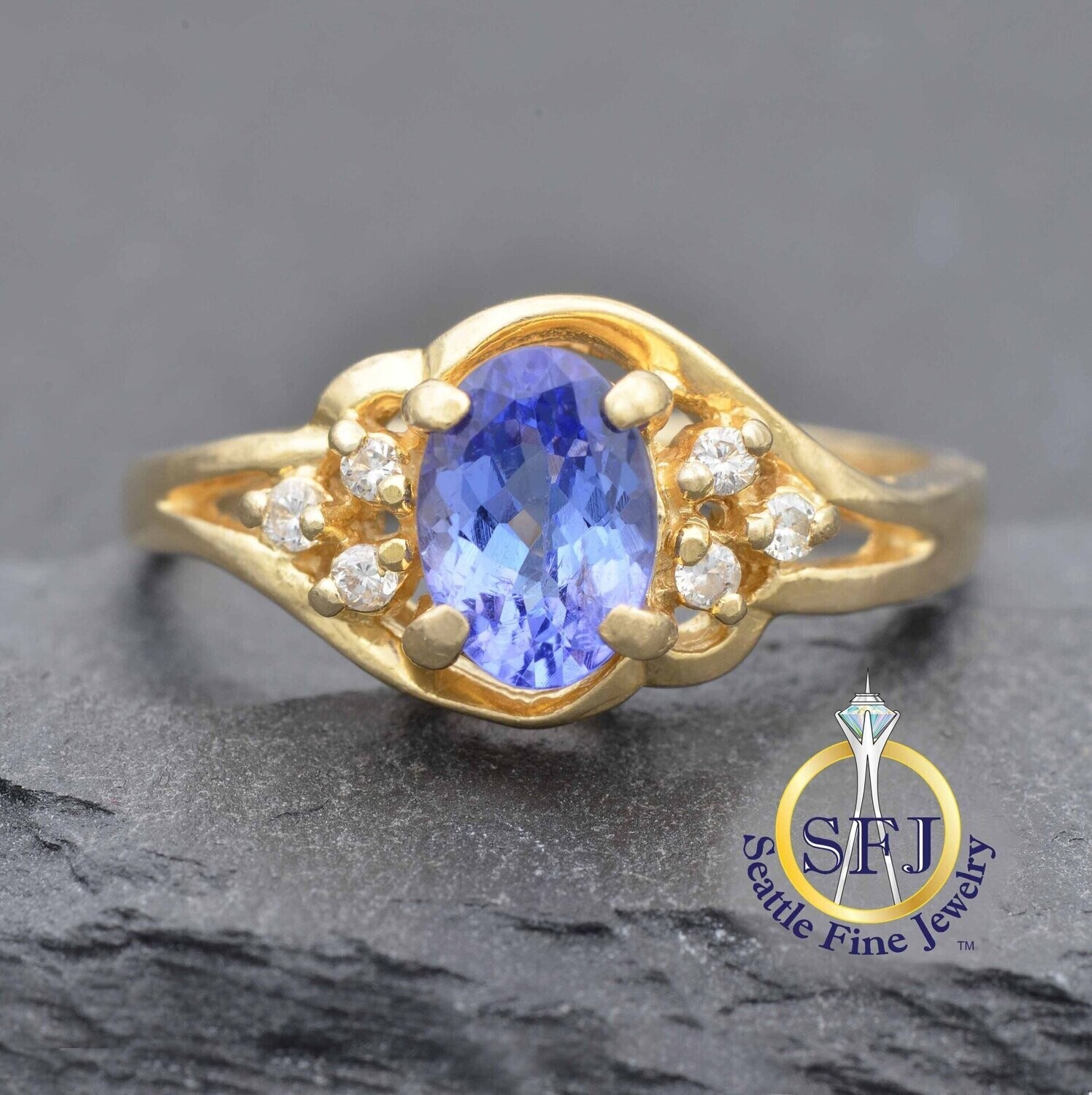 Multicolor Tanzanite and Diamond Ring 14K Solid Yellow Gold