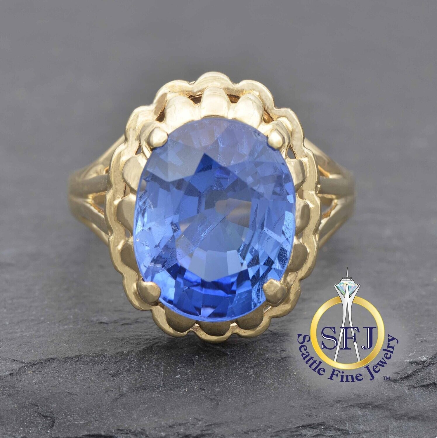 Large Sapphire 5 Carat Solitaire Fluted Ring, 10K Solid Yellow Gold