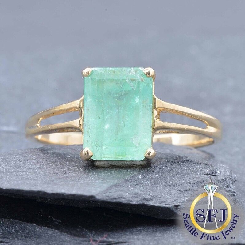 Emerald Solitaire Ring, Solid 10K Yellow Gold