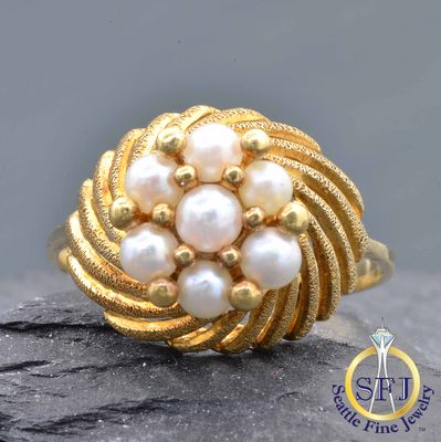 Akoya Pearl Ring, Solid 18k Yellow Gold