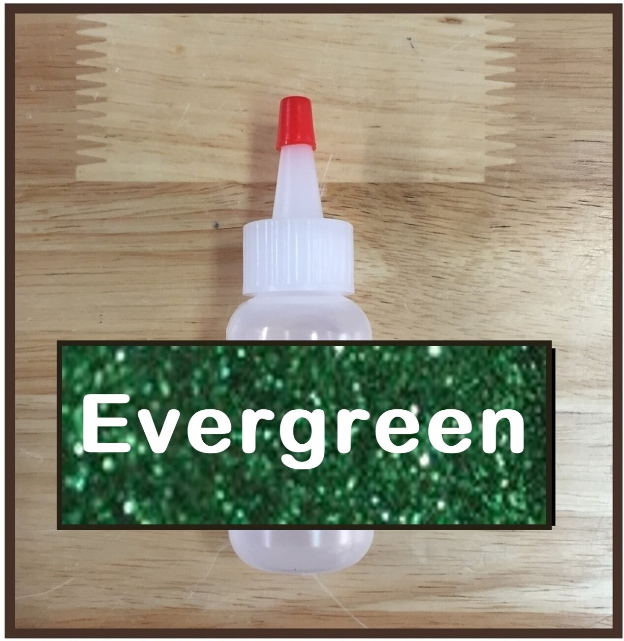 CLEARANCE! Evergreen Glitter Poof