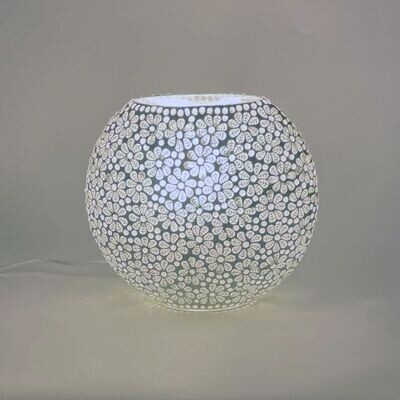 Lampada da tavolo in vetro mosaicata white daisy h. 32 cm.