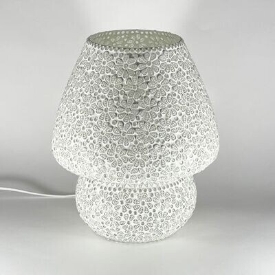 Lampada da tavolo in vetro mosaicata white daisy h. 32 cm.