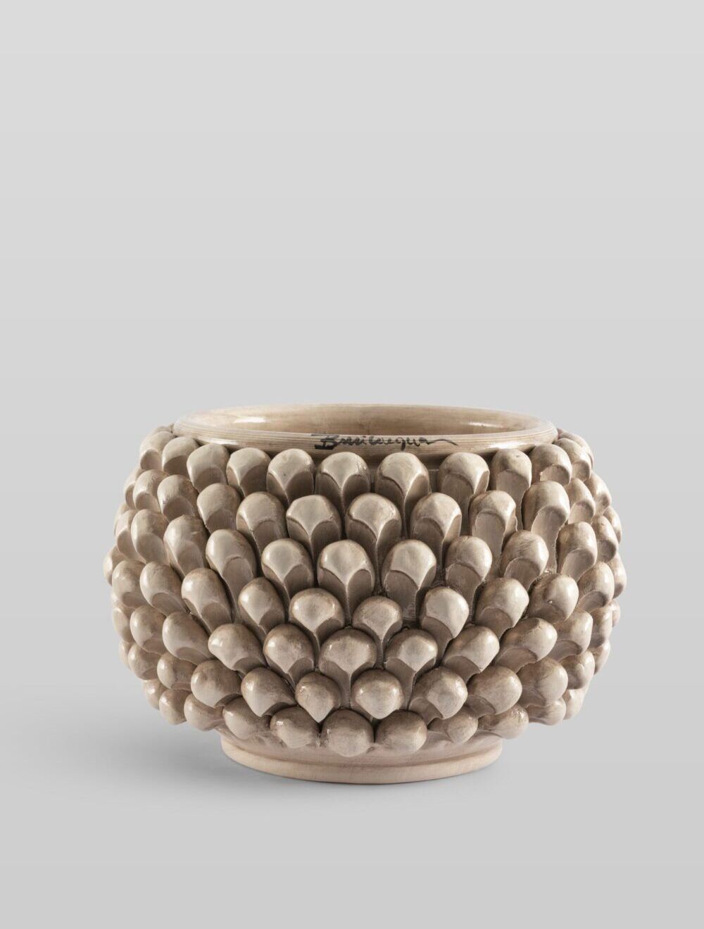 Vaso pigna avorio 20 cm. Ceramica Bevilacqua Vaso pigna avorio 20 cm. Ceramica Bevilacqua