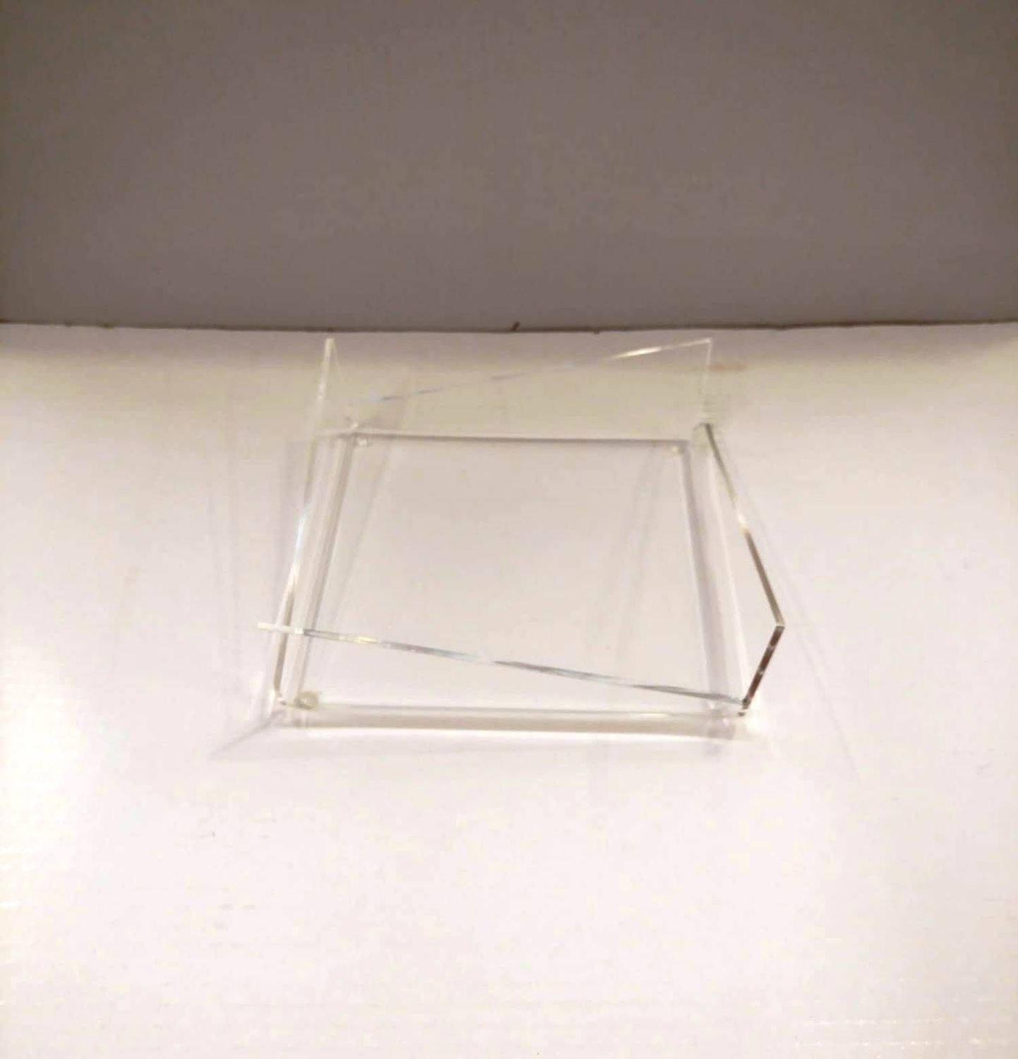 Portatovaglioli plexiglas marcus
