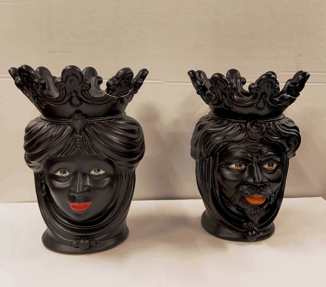 Coppia Teste di Moro nero opaco h. cm.40 Ceramica Sofia Coppia Teste di Moro nero opaco h. cm.40 Ceramica Sofia
