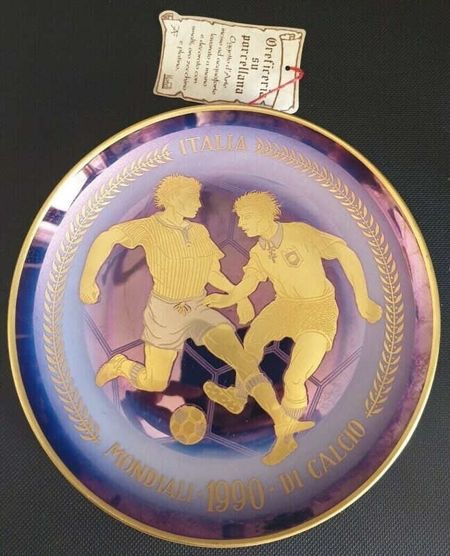 Piatto gioiello Mondiali 90 oro 24 Kt. Piatto gioiello Mondiali 90 oro 24 Kt.