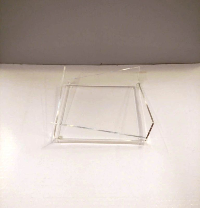 Portatovaglioli plexiglas marcus