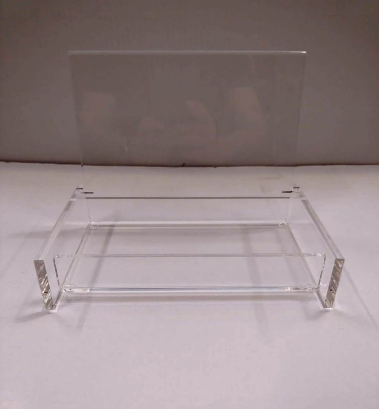 Cofanetto con cerniera plexiglas Cofanetto con cerniera plexiglas
