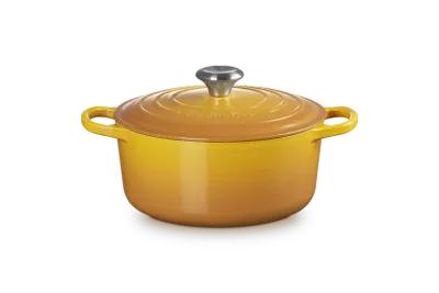 Cocotte rotonda Evolution in ghisa vetrificata cm. 24 giallo nectar Cocotte rotonda Evolution in ghisa vetrificata cm. 24 giallo nectar