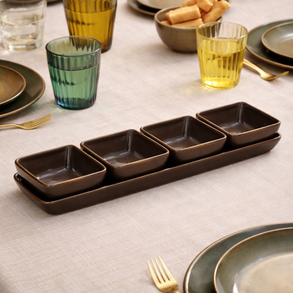 Set Vassoio rettangolare con 4 ciotoline quadrate  Concerto – Grigio Tortora