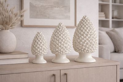 Set 3 Pigne bianche cm. 25, 30, 35 Ceramica Bevilacqua