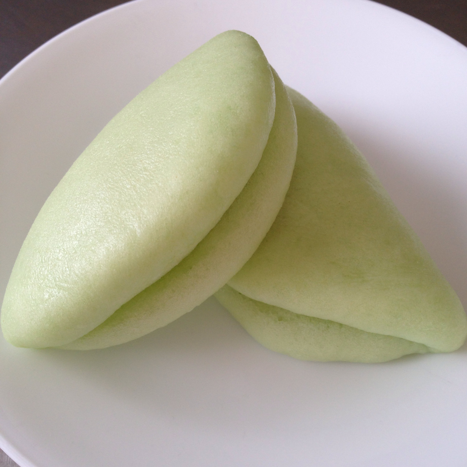 Plain Pandan Steam Bun