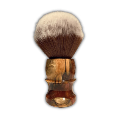 Brü British Columbia Riverwood with Light Red Resin, 26mm Synthetic Brush, #4