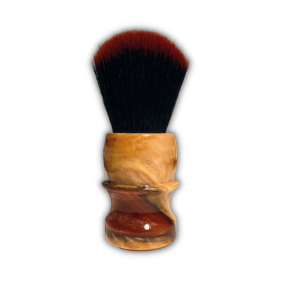 Brü British Columbia Riverwood with Red Resin, 26mm Synthetic Brush, #7