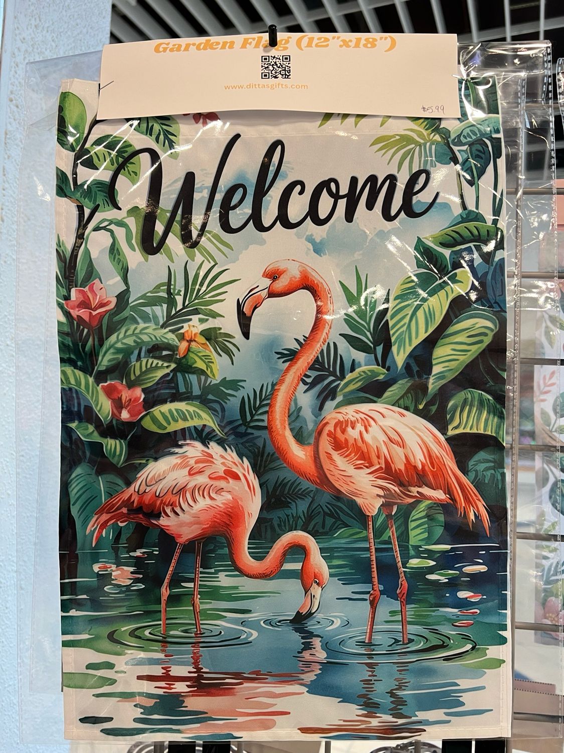 Welcome Flamingo Garden Flag