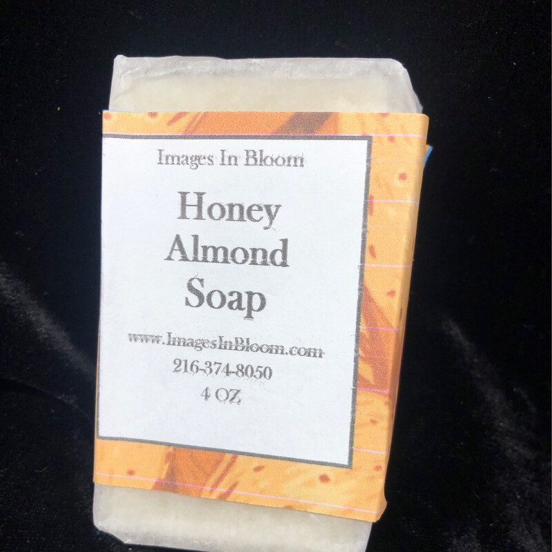 Honey Almond soap 🍯