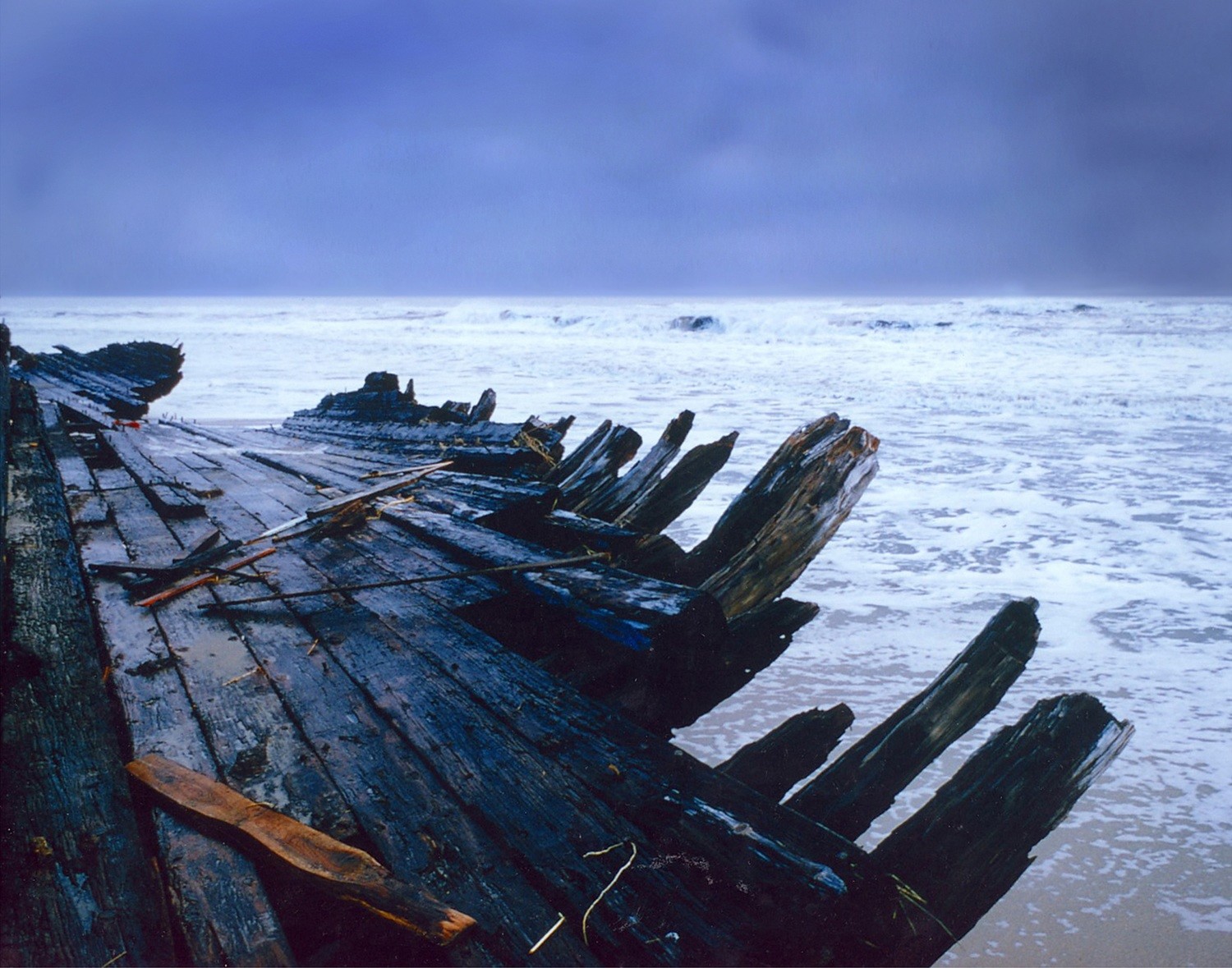Shipwreck Laura A. Barnes, North Carolina