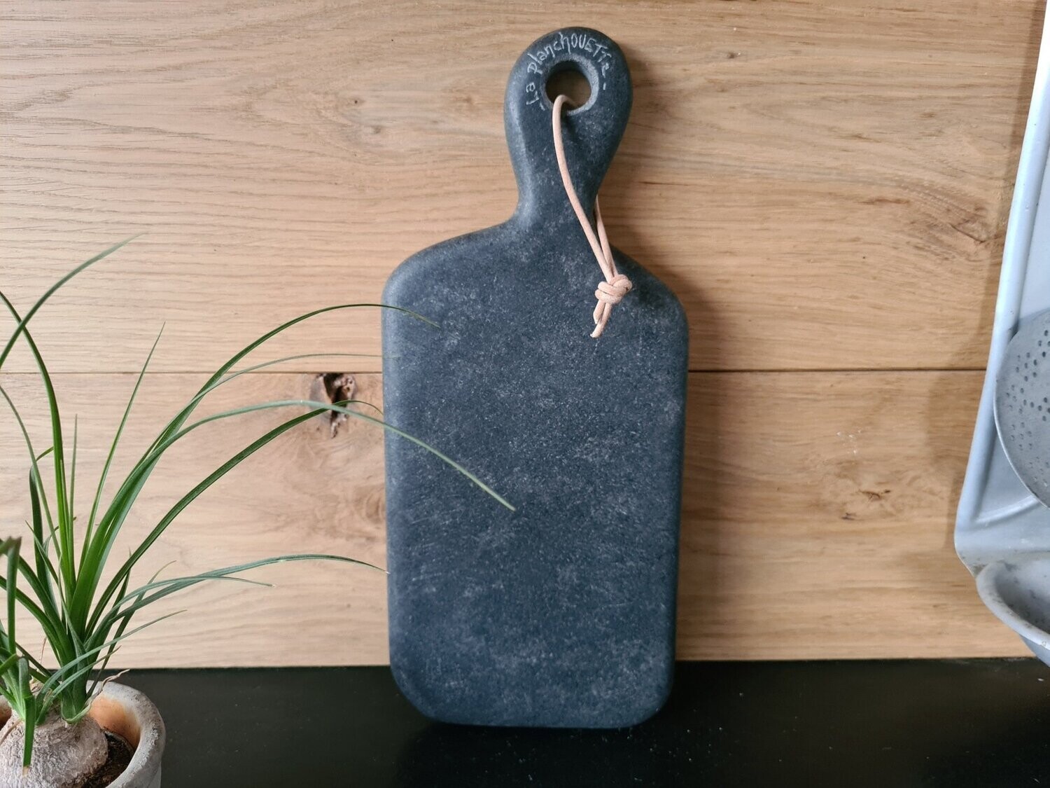 Planche en granit noir du Zimbabwe