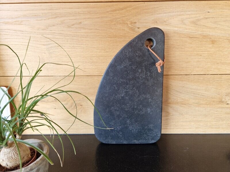 Planche à découper en granit noir Zimbabwe