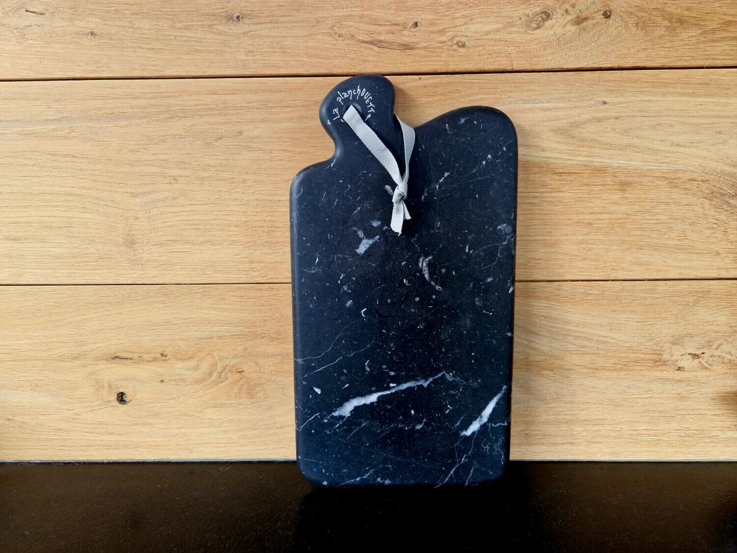 Planche en marbre noir Marquina