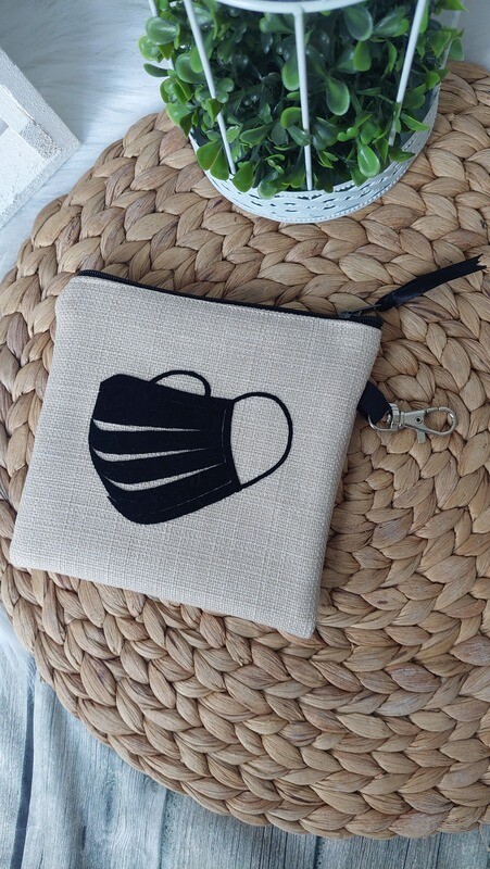 Tasche (Farbe creme) für Mund-Nasen-Maske aus Polstercanvas Tasche (Farbe creme) für Mund-Nasen-Maske aus Polstercanvas