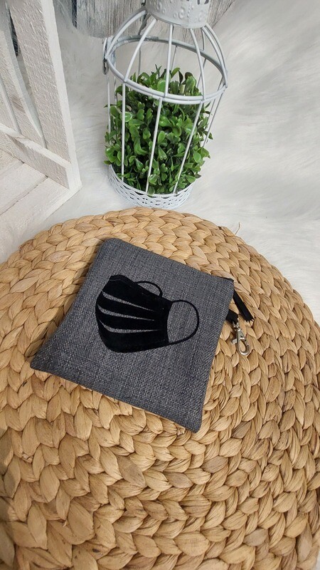Tasche (Farbe grau) für Mund-Nasen-Maske aus Polstercanvas Tasche (Farbe grau) für Mund-Nasen-Maske aus Polstercanvas
