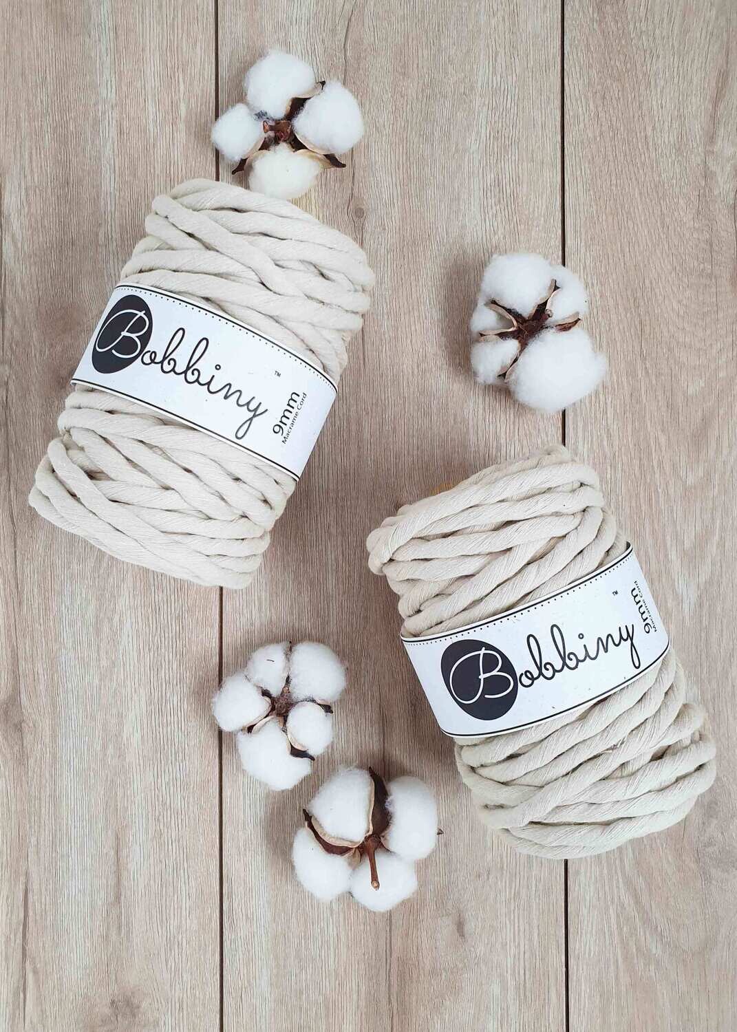 Vorbestellung - Bobbiny Makramee Garn 9 mm x 30m gedreht Vorbestellung - Bobbiny Makramee Garn 9 mm x 30m gedreht