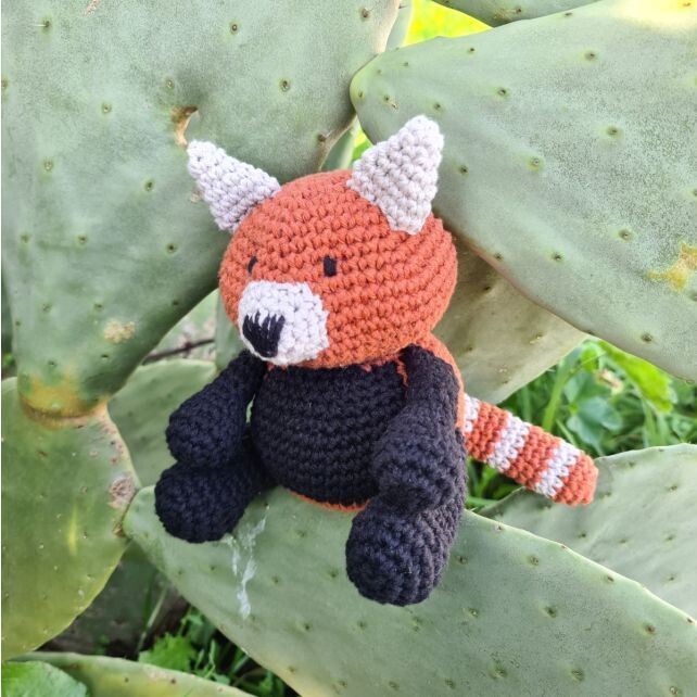 Hoooked DIY Häkelset Roter Panda Ling
