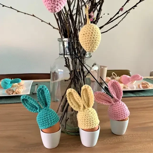 Hoooked DIY Häkelset Eierwärmer für Ostern mit Hasenohren