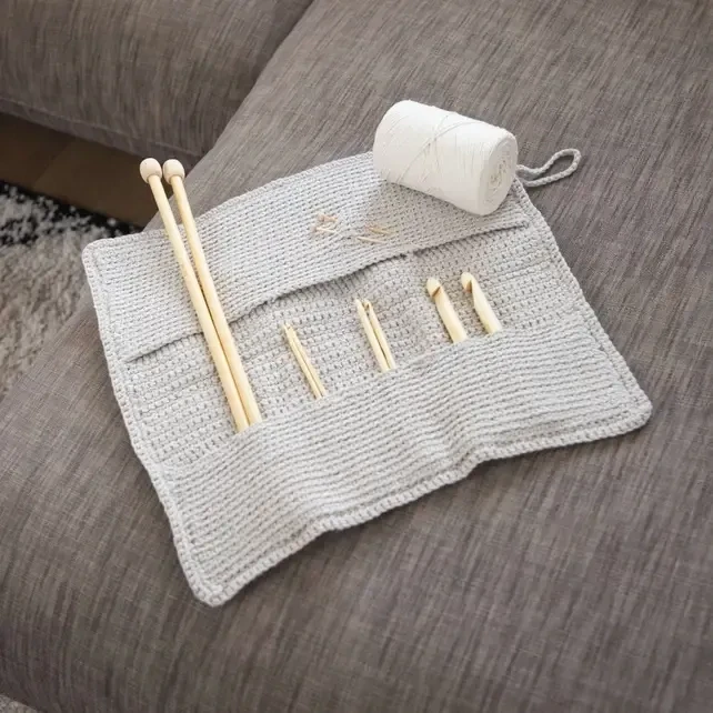 Hoooked DIY Häkelset Häkeletui Vimmerby