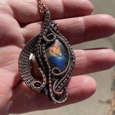 Stormy Seas Woven Wire Pendant with Spectrolite