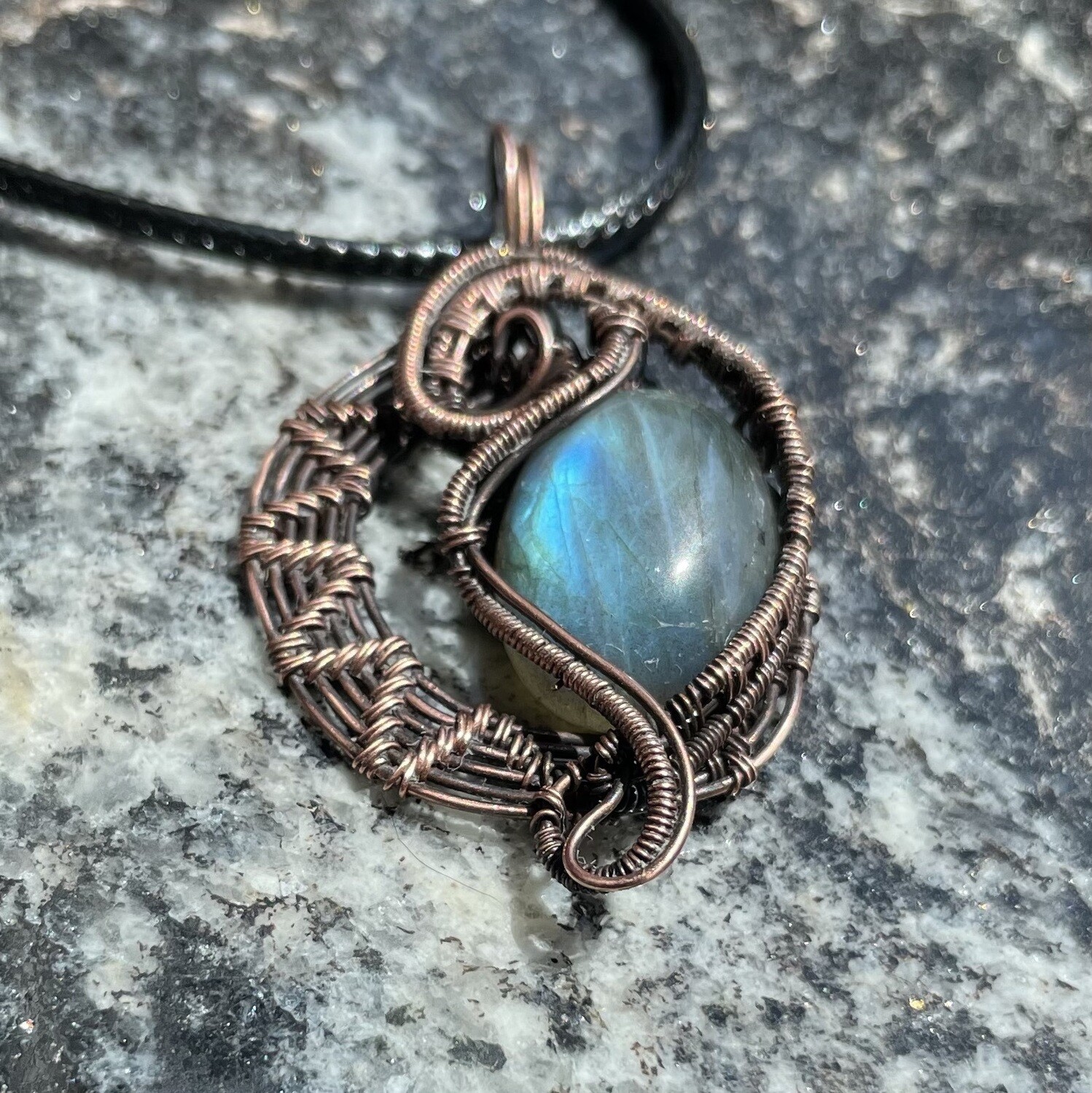 "Starwave" Pendant Copper Wireweave With Labradorite