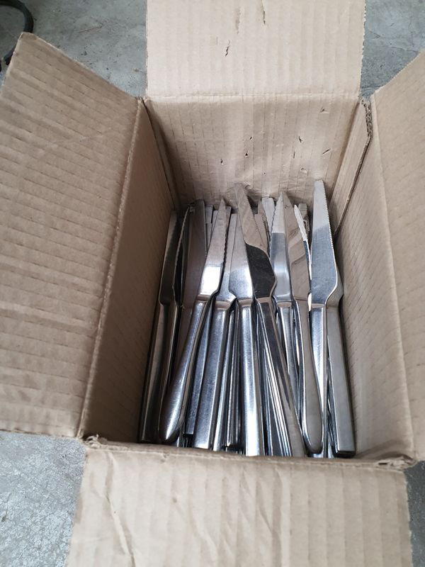 Cutlery - Stainless Steel Knives