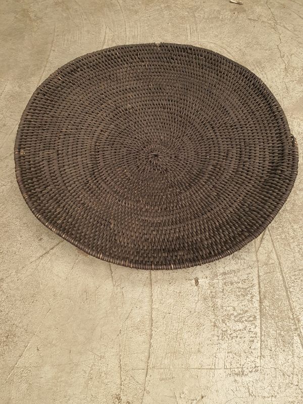 Woven basket - Decorative