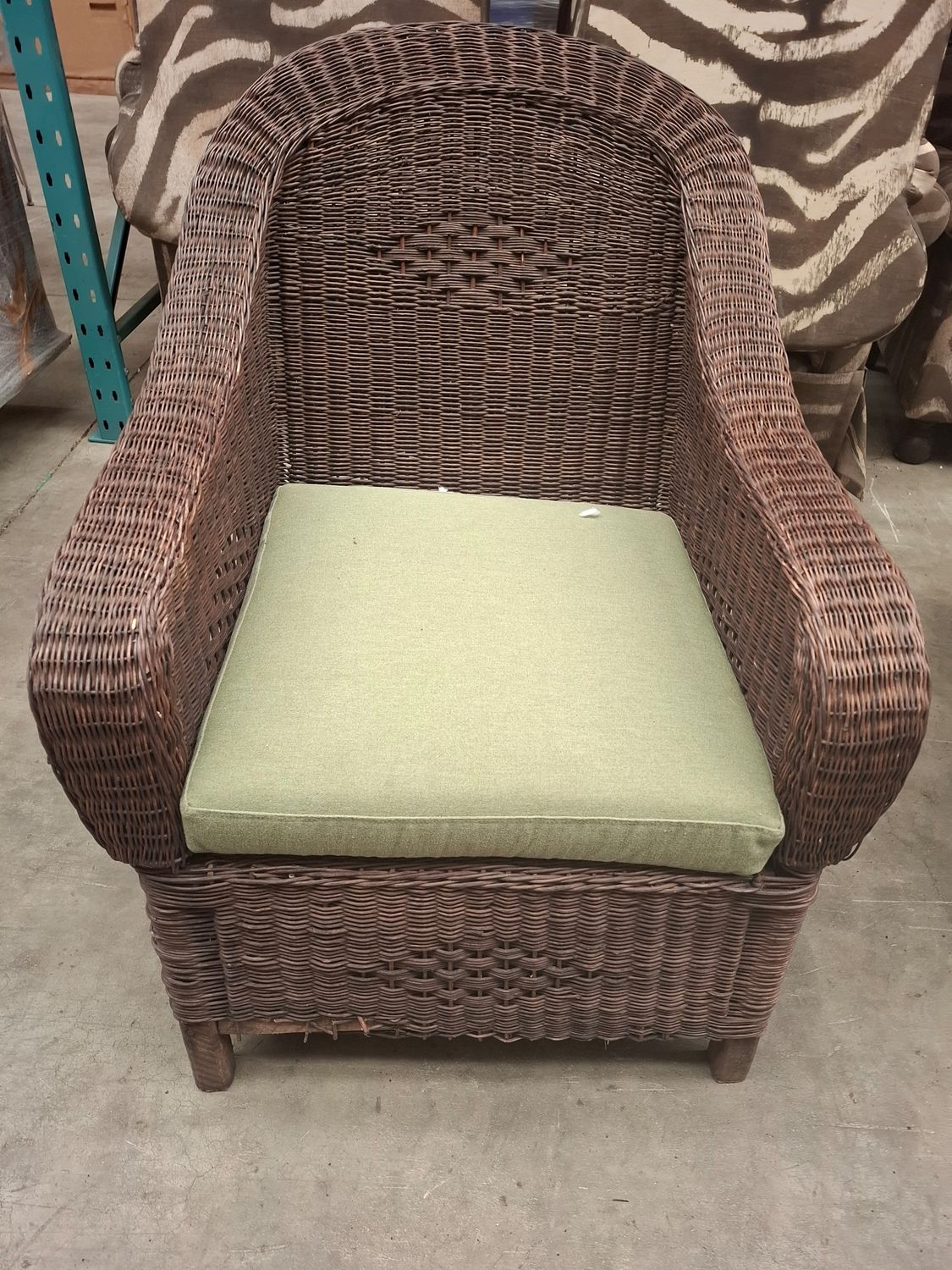 X - Do not Sell - Wicker chair with green seat (old Ebony stock)