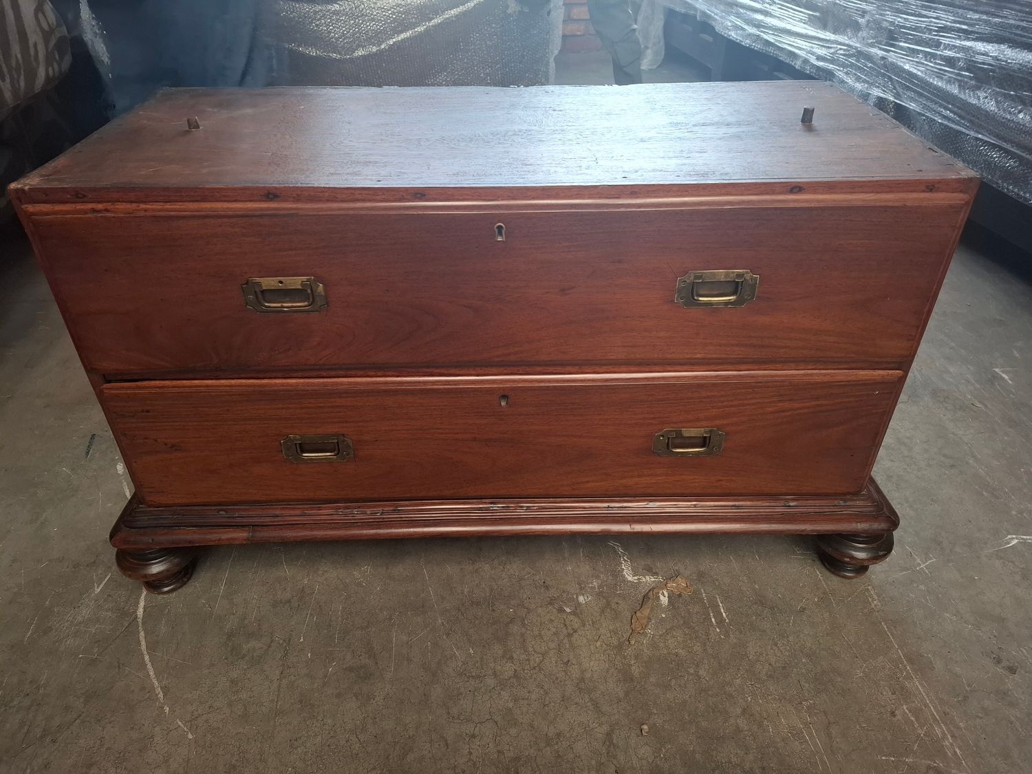X - NOT FOR SALE - LINEN PRESS PART 1/3 (Old Ebony stock)