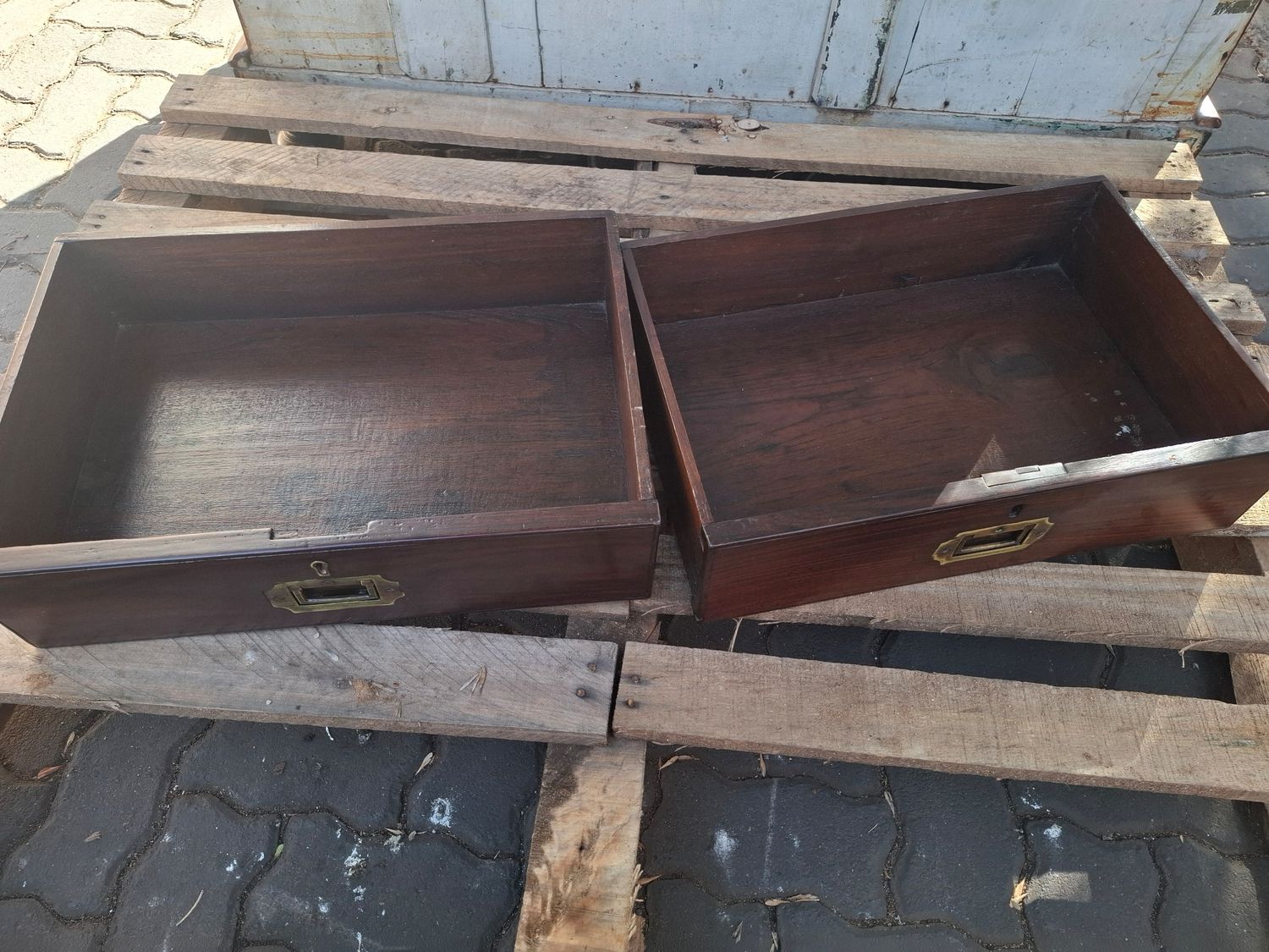 X - NOT FOR SALE - DRAWERS (old Ebony stock)