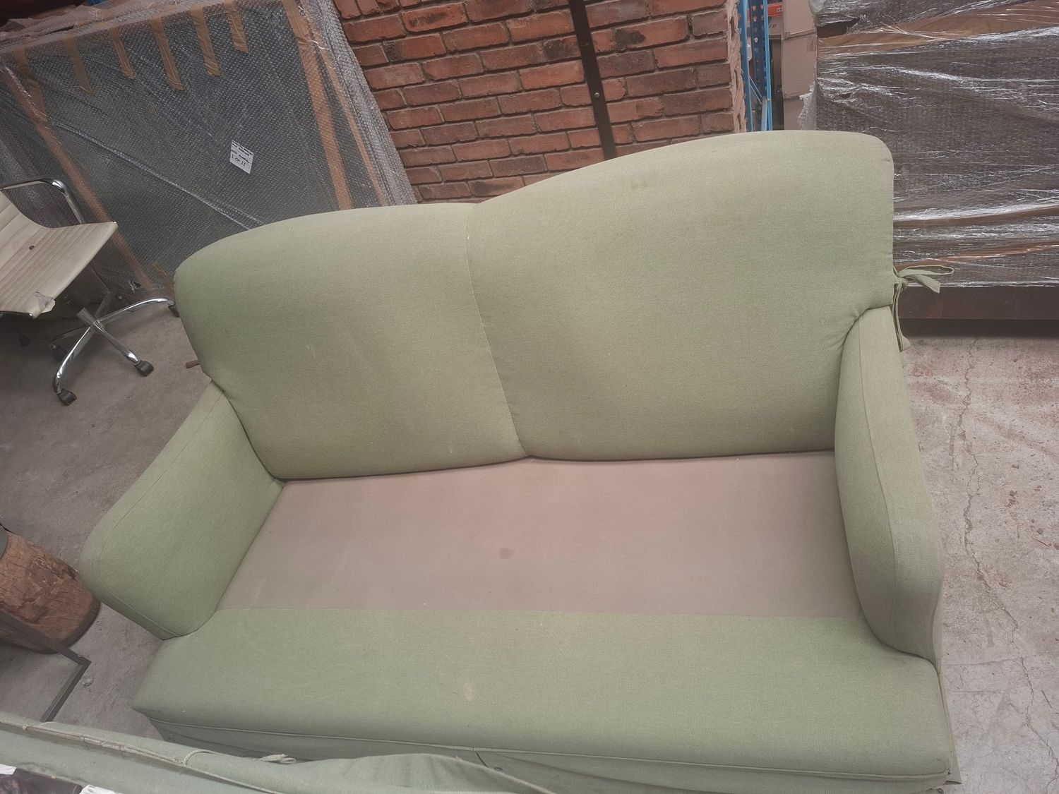 Green couch - Collection from warehouse only