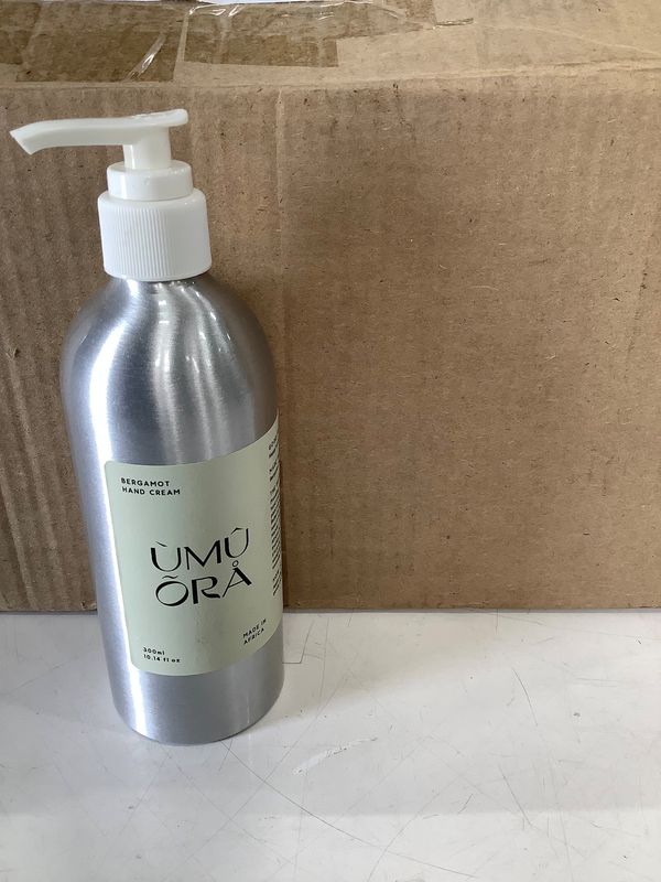 ÙMÛ ÕRÅ HAND CREAM 300ML