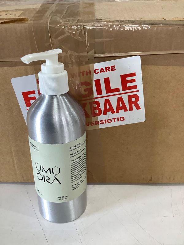 ÙMÛ ÕRÅ HAND WASH 300ML