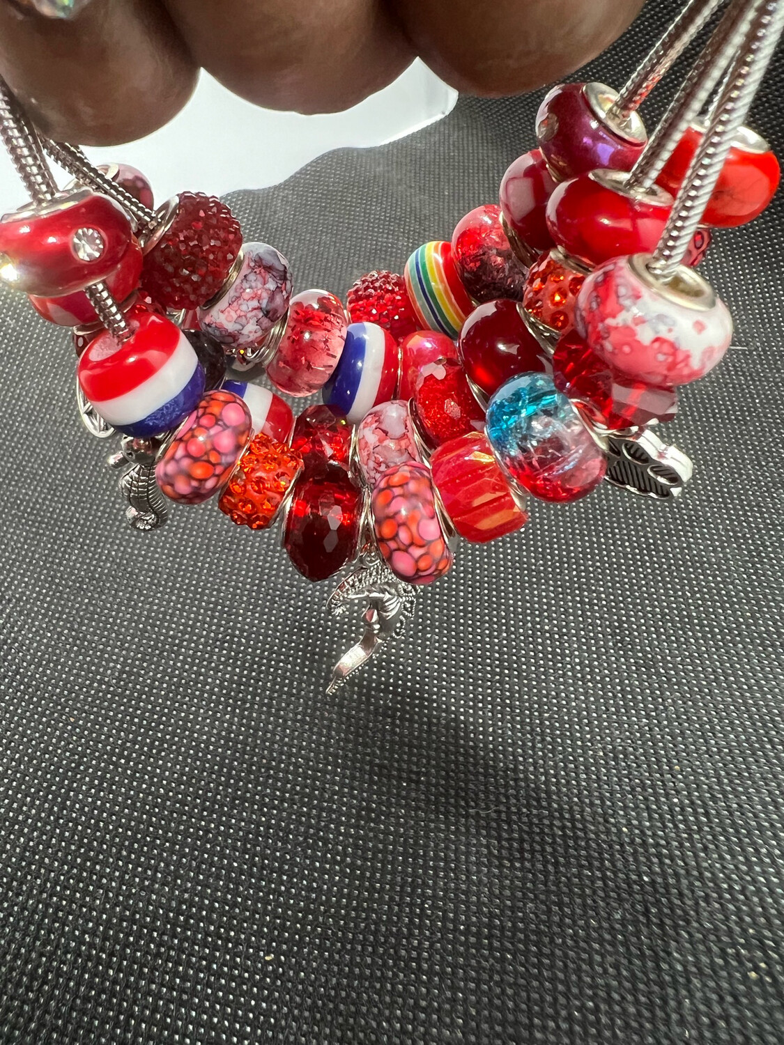 Red Charms Bracelets (1p)