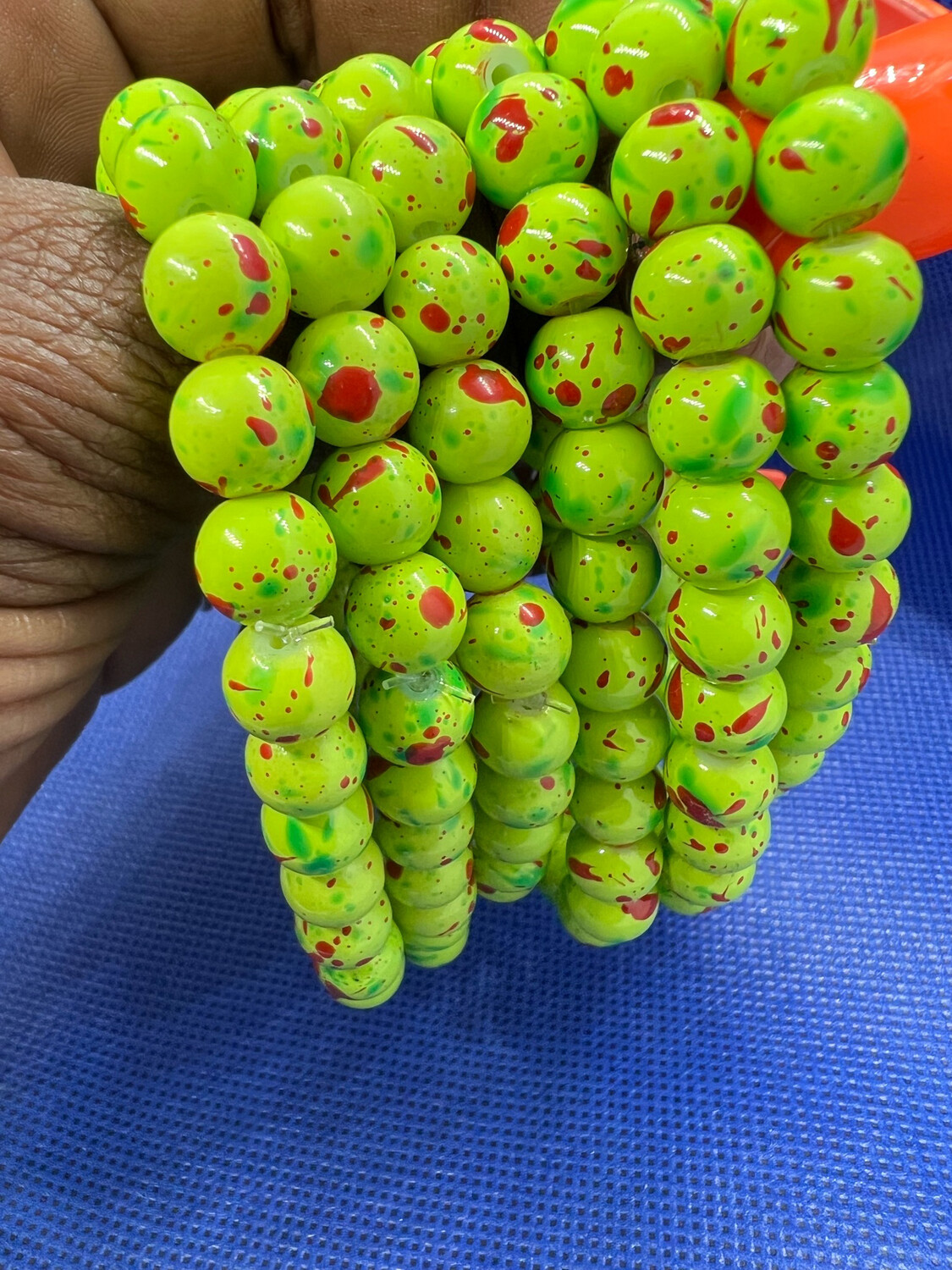 Green Confetti (1p)