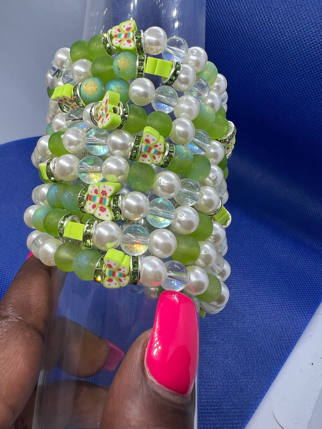 Pearl Lime Green Butterflies (1p)